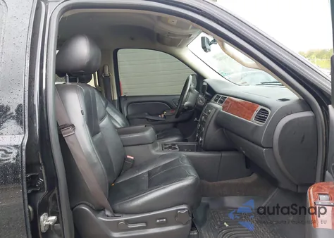 2014 GMC Yukon Slt z USA, uszkodzony, nr VIN 1GKS1CE06ER133384